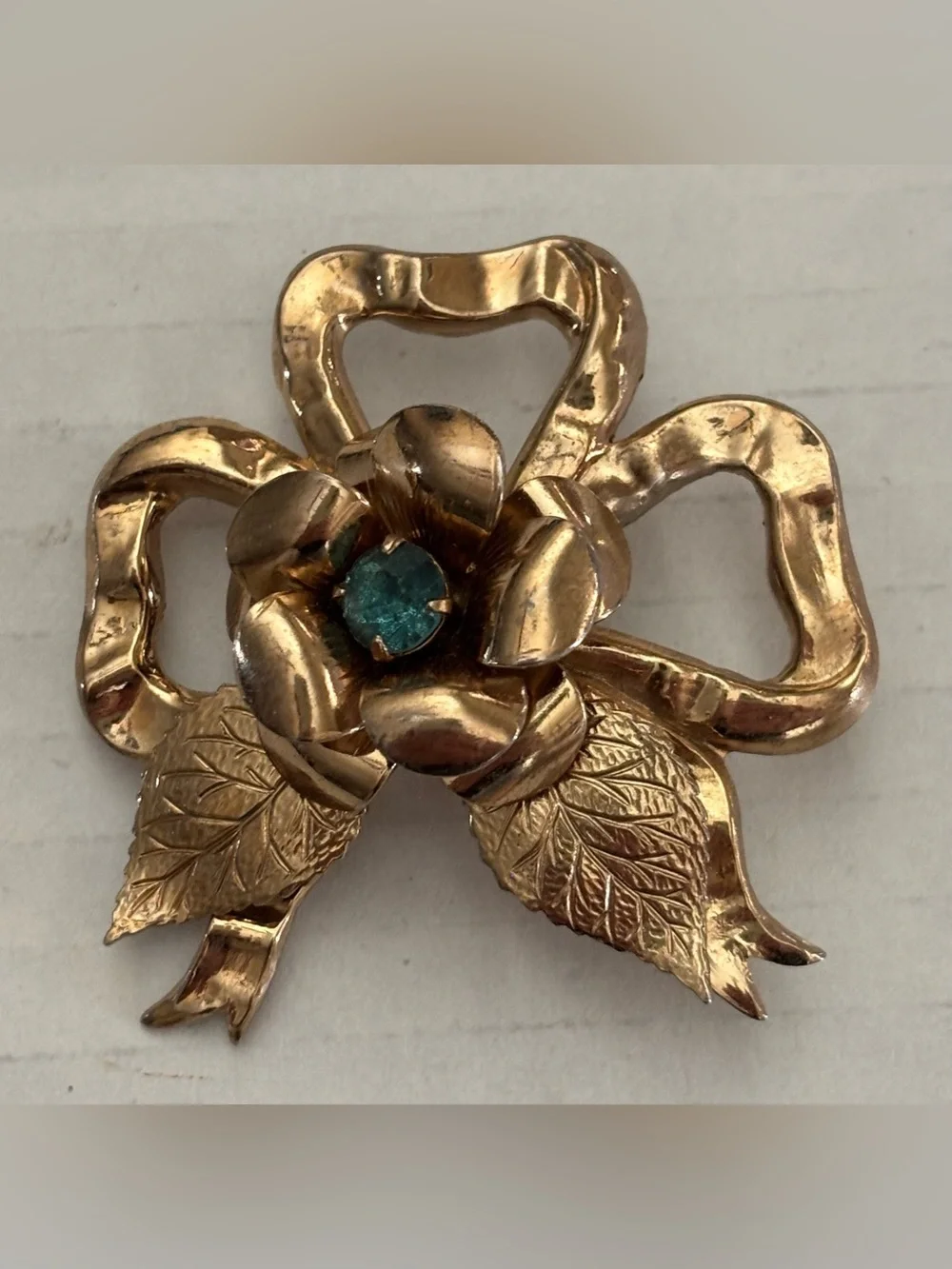 Coro 1940's Blue Rhinestone Flower Bow Brooch Vintage Layered Leaves